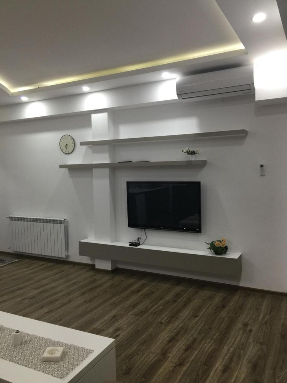 Family Apartment Tbilisi Esterno foto